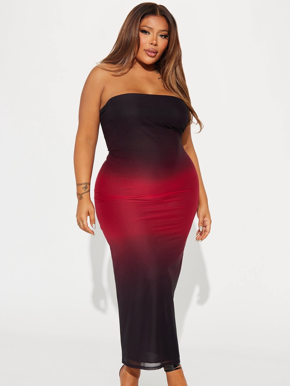 Fashion Nova Strapless Ombre Midi Dress in Black and Red